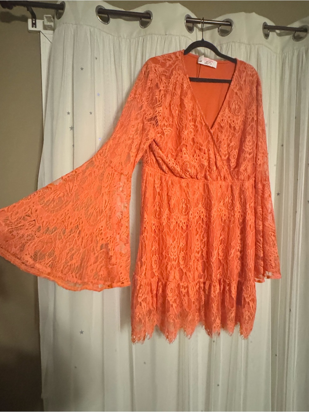 Lace Bell-Sleeve Long-Sleeve Dress in Orange